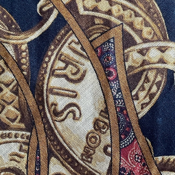 Chanel Silk/Wool Blend scarf - Picture 12 of 16